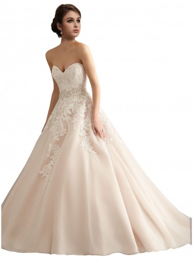Comprare Avorio & Champagne Abito da ballo Scollatura a V Cattedrale di treno Tulle Pizzo Abiti da sposa