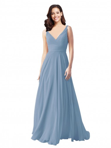 Comprare Blu polveroso Linea A Scollatura a V Chiffona Lunga Abiti da damigella donore