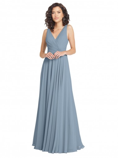 Comprare Blu polveroso Linea A Scollatura a V Chiffona Lunga Abiti da damigella donore